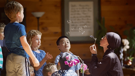 Nun bubbles children 1