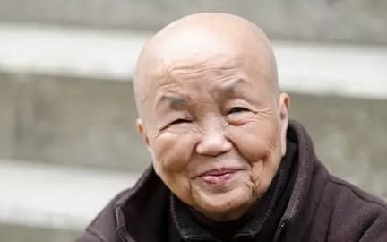 Sister chan khong