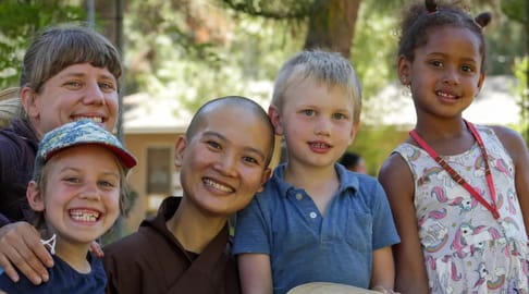 Sr Thien Ly Children Program