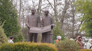 Dr Kingand Thay BC1 1024x683