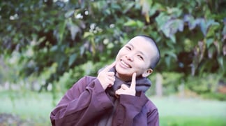 Sister Sang Soi