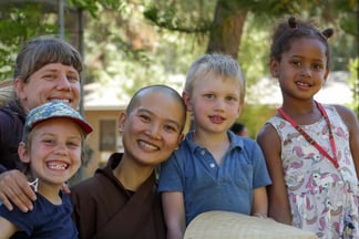 Sr Thien Ly Children Program