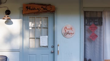 entrance to the Deer Park Bookshop