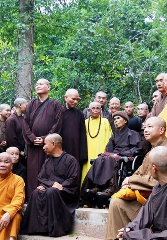 Tnh with monks