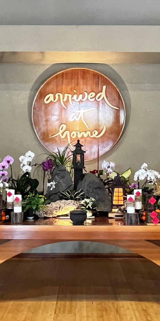 I have arrived Tet altar